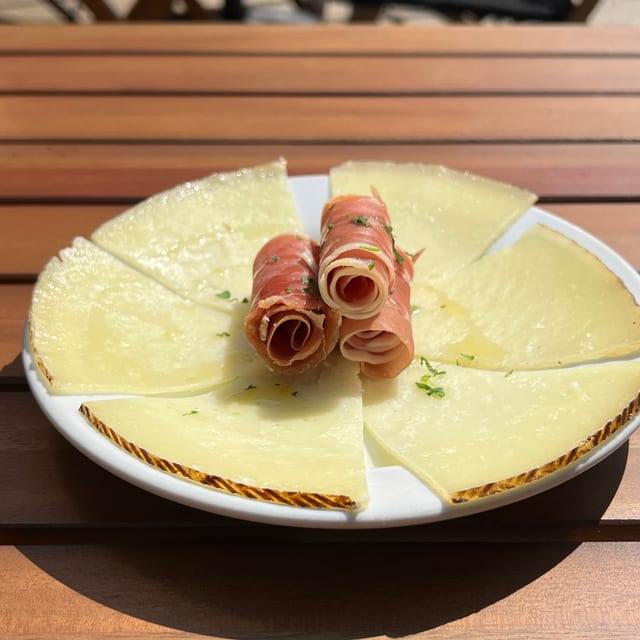 Jamón Serrano & Manchego Cheese.